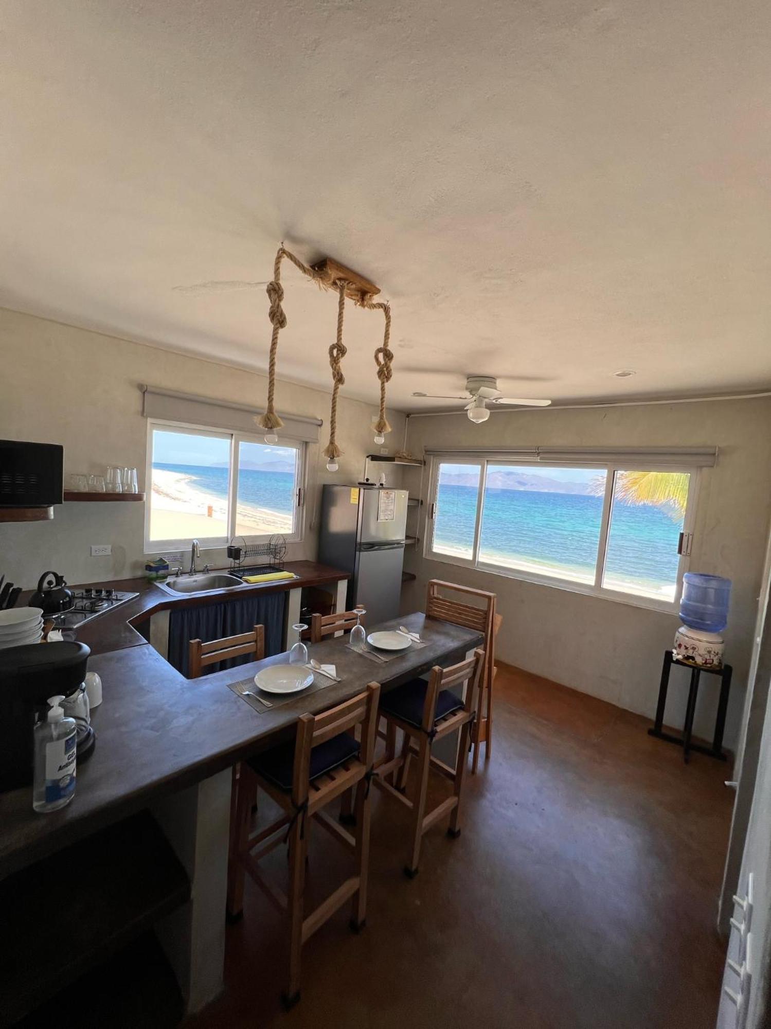 Beach Front Lofts, La Ventana Εξωτερικό φωτογραφία